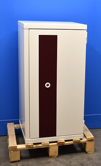 Product image 1 of 8