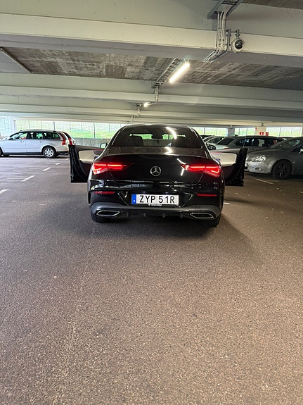 Mercedes-Benz CLA250 e 4 of 29