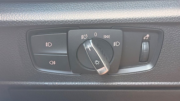 BMW 225d 16 of 30