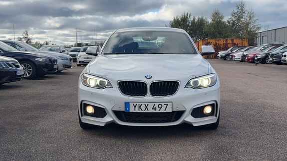 BMW 225d 2 of 30