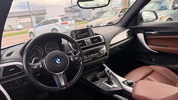 BMW 225d 8 of 30
