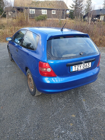 Honda Civic 3 of 5