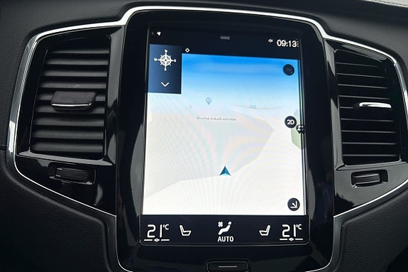 Volvo XC90 23 of 30
