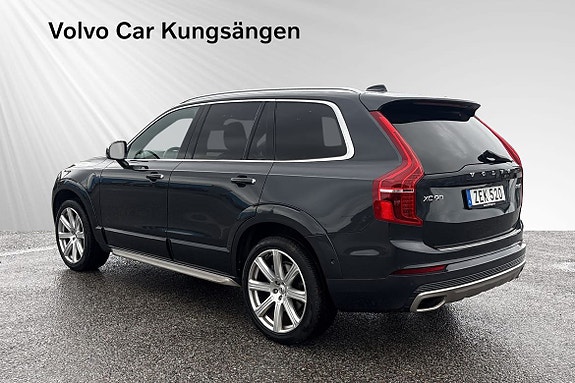 Volvo XC90 4 of 30