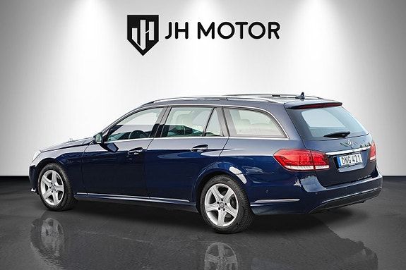 Mercedes-Benz E 250 4 of 16