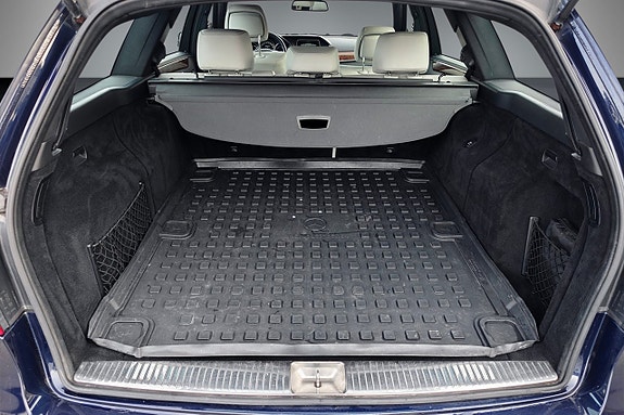 Mercedes-Benz E 250 14 of 16