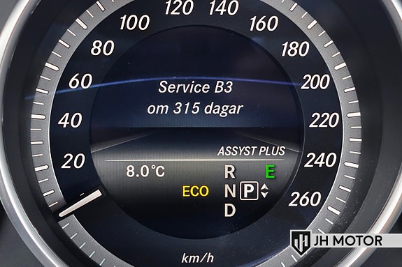 Mercedes-Benz E 250 16 of 16