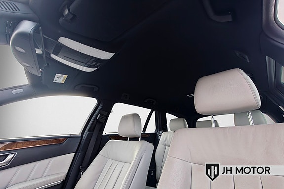 Mercedes-Benz E 250 12 of 16