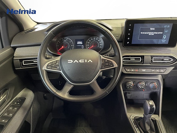 Dacia Sandero 14 of 14