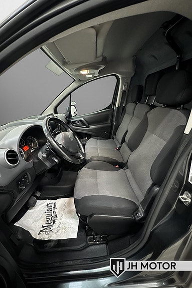 Peugeot Partner 8 of 11