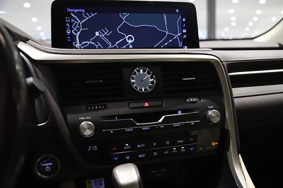Lexus RX450h 7 of 18