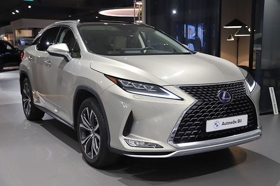 Lexus RX450h 3 of 18