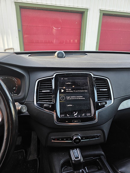 Volvo XC90 7 of 9