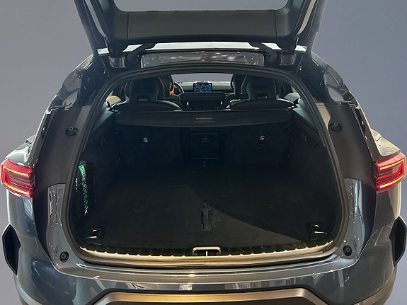 Polestar 3 10 of 13