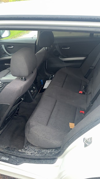 BMW 320d 6 of 6