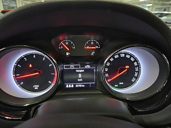 Opel Astra 10 of 14