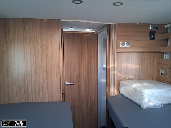 Adria Matrix 670 SL Nordkapp / ALDE / 3500kg 19 of 21