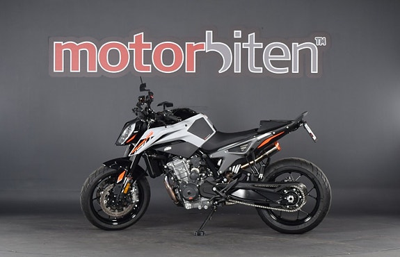 KTM 790 DUKE 4 of 5