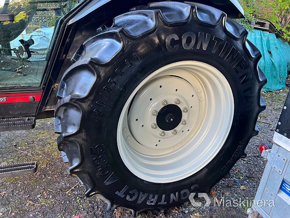 Traktor Valtra A95 9 of 27