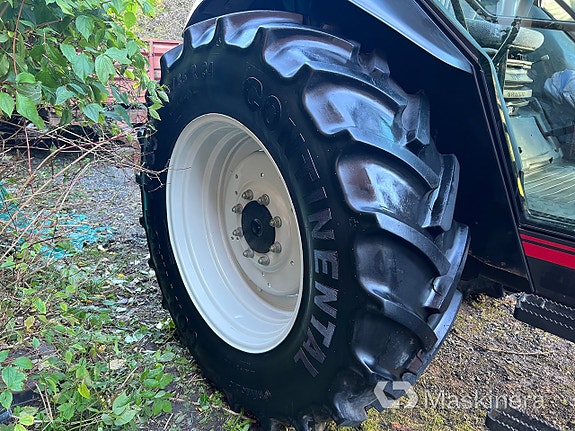 Traktor Valtra A95 12 of 27