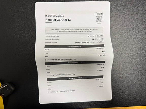 Renault Clio 19 of 21