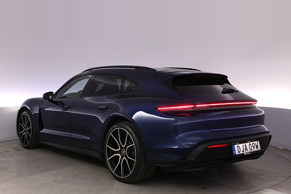 Porsche Taycan 4S 4 of 27