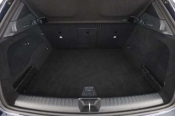 Mercedes-Benz GLA 200 18 of 30