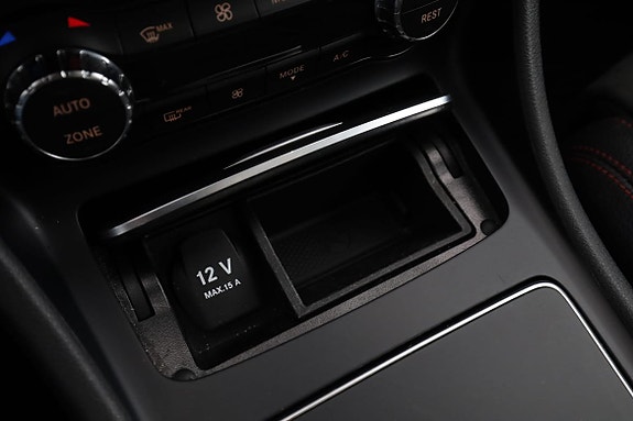 Mercedes-Benz GLA 200 27 of 30