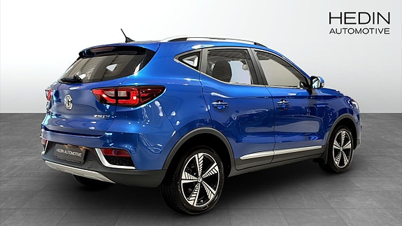 MG ZS EV 2 of 13