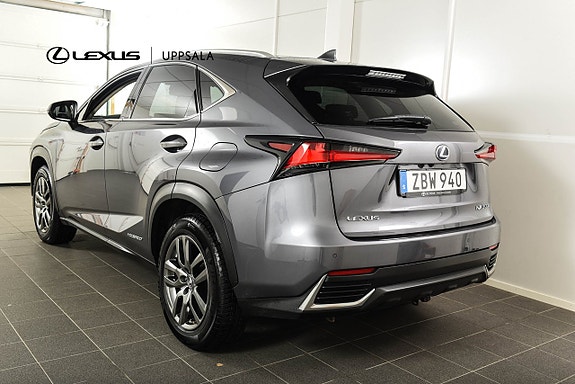 Lexus NX300h 3 of 19