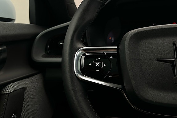 Polestar 2 28 of 30