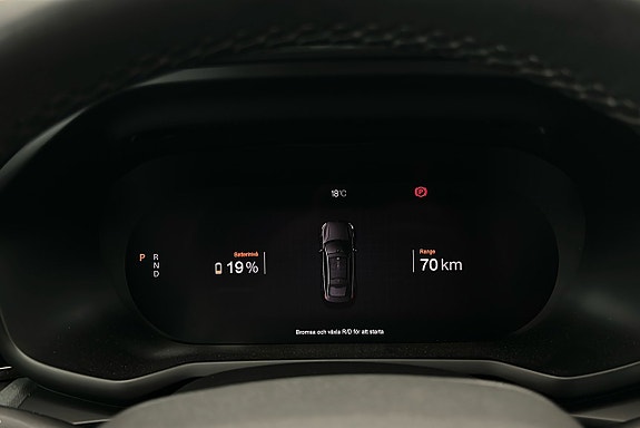Polestar 2 7 of 30