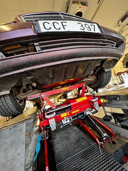 Mercedes-Benz C 230 10 of 12