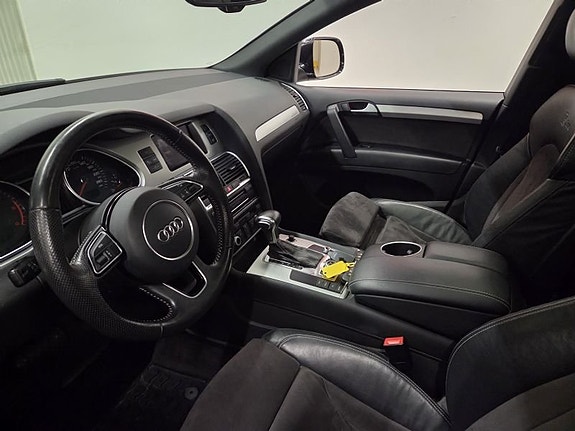 Audi Q7 9 of 10