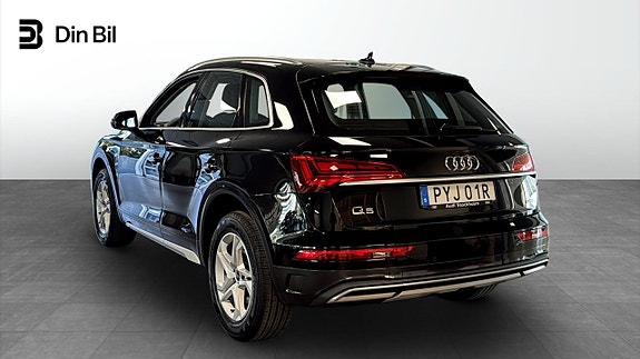Audi Q5 3 of 15