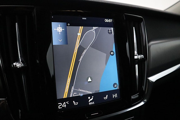Volvo S90 16 of 22
