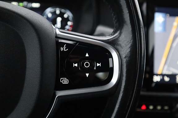 Volvo S90 15 of 22