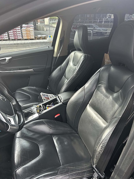 Volvo XC60 6 of 6