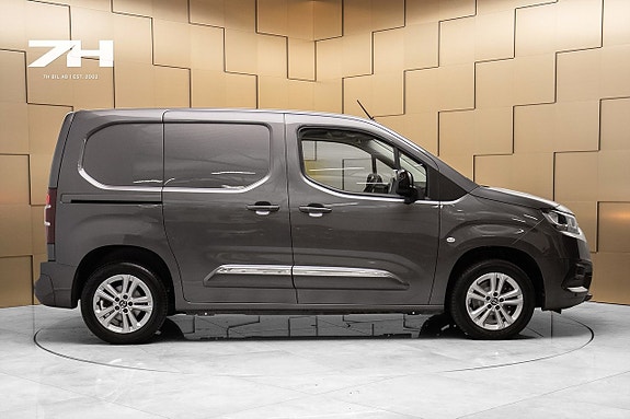 Toyota Proace City 7 of 21
