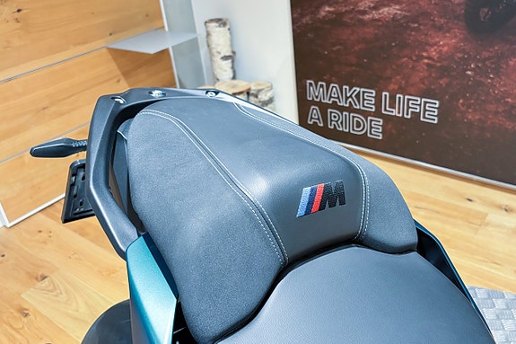 BMW M 1000 XR |M Competition package|188 mil| 7 of 11