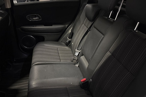 Honda HR-V 12 of 20