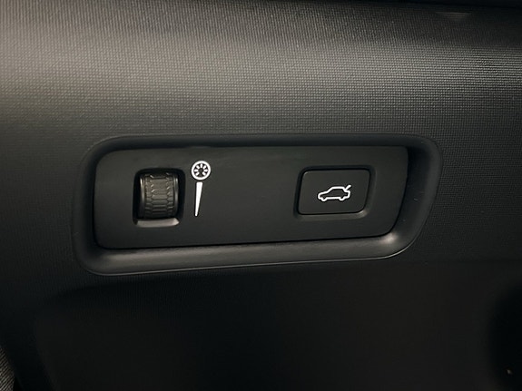 Polestar 2 17 of 30