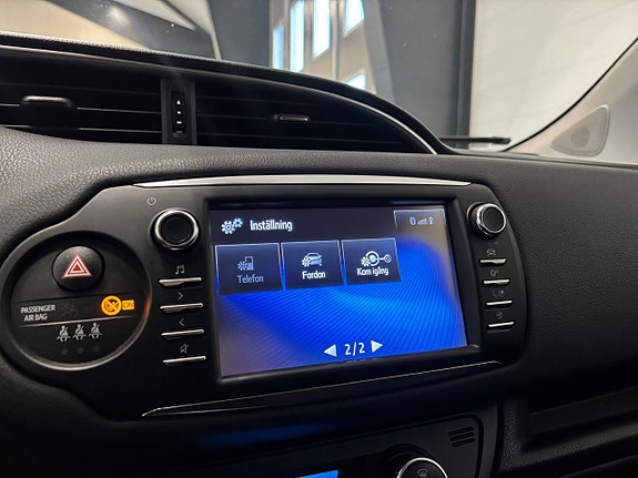 Toyota Yaris 18 of 22