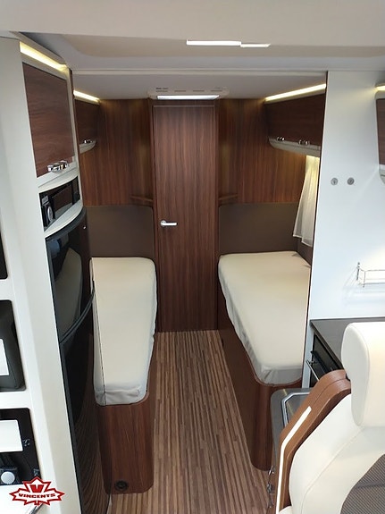 Adria MATRIX M 670 SLT *KOMMANDE 3 of 6