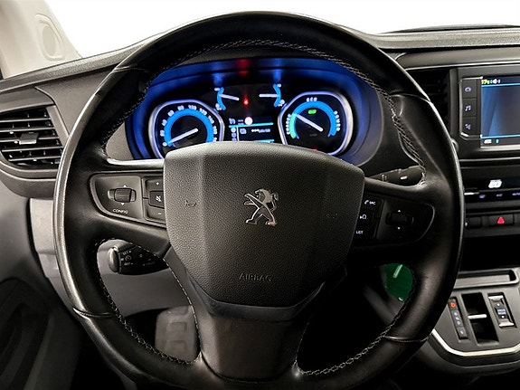 Peugeot e-Expert 6 of 17
