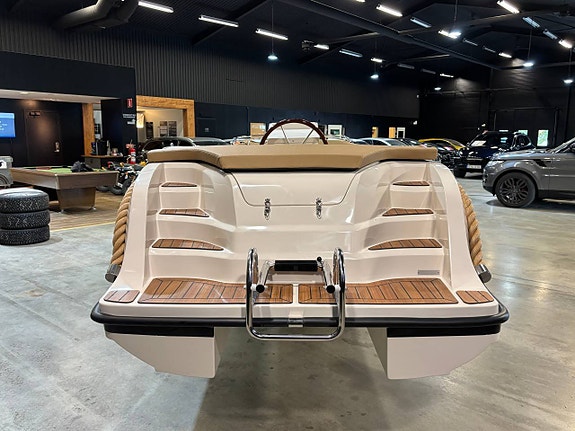 Carisma 575 Classic 2027 6 of 12