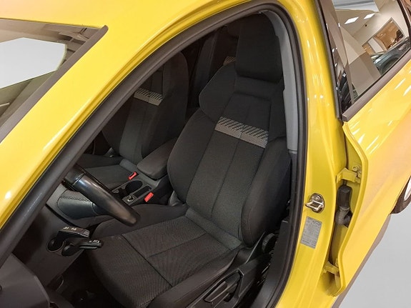 Audi A3 8 of 13