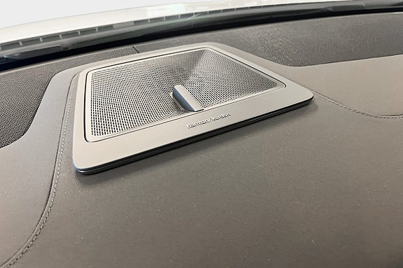Polestar 4 21 of 26