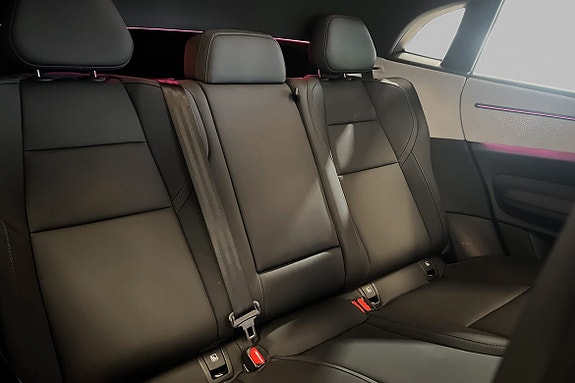Polestar 4 15 of 26