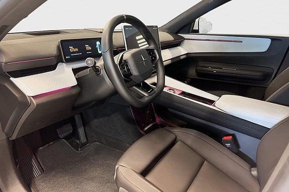 Polestar 4 11 of 26